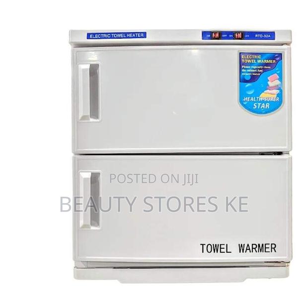 Double Door Towel Warmer