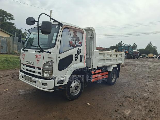 Isuzu Forward - thumbnail 4