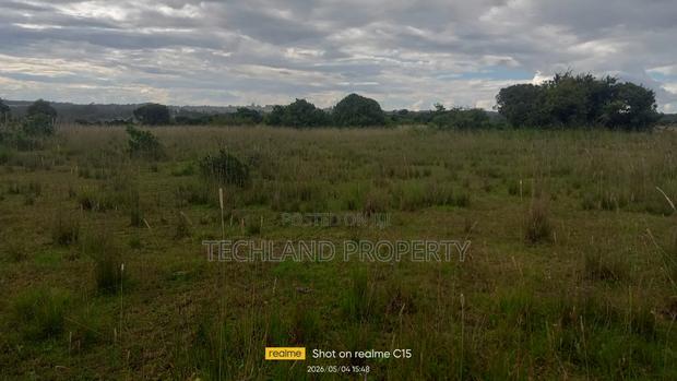 4 Acres Mbirithi Ruirii Nyeri.