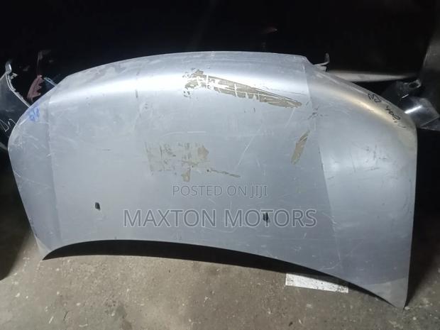 Toyota Noah Zr60 Bonnet Assy 2002