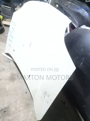Xtrail Nt30 Bonnet Assy