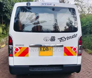 Toyota HiAce 2014 White