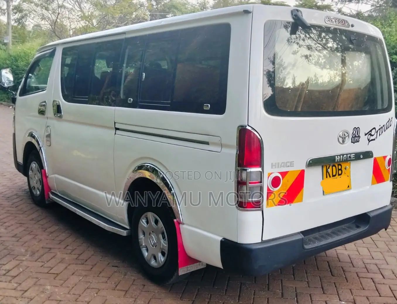 Toyota HiAce 2014 White