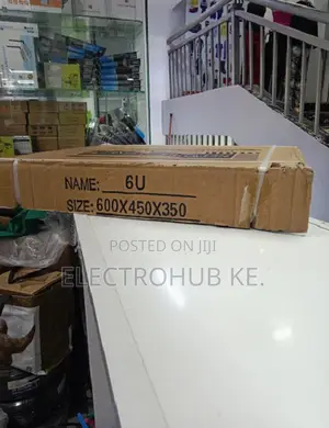 6u Wall Mount Network Cabinet Rack – 600x450x350 Secure Data Cabinet