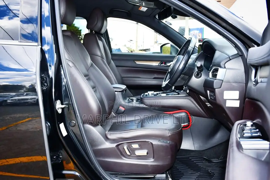 Mazda CX-8 2.5 25s AWD (7 seater) 2019 Black