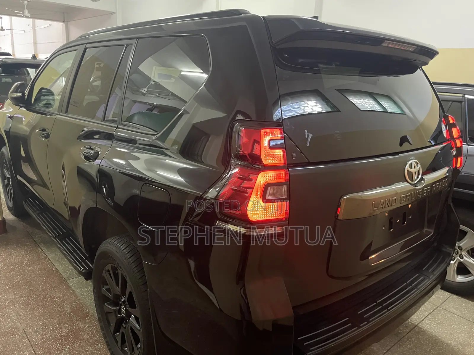 Toyota Land Cruiser Prado 2.7 2020 Black