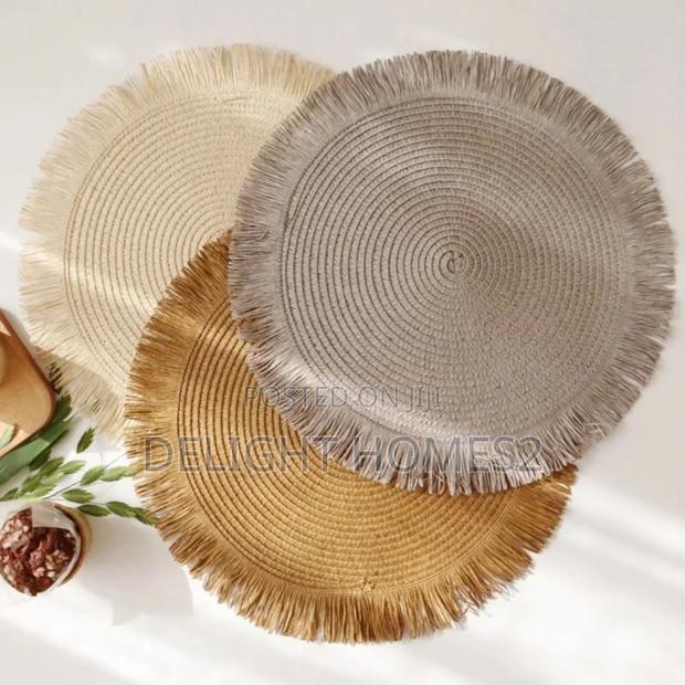 Round Elegant Braided Table Mats_arv - thumbnail 2
