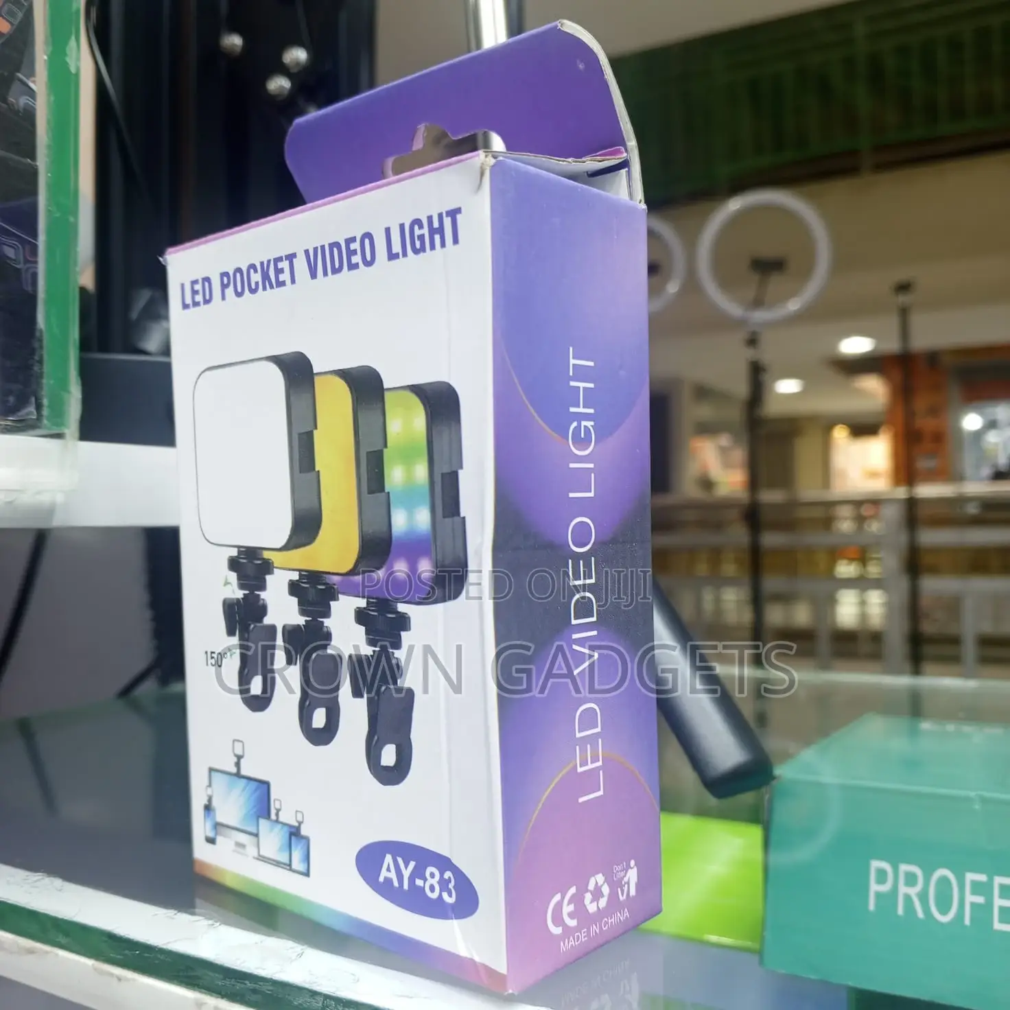 Ay-83 Mini Led Video Light Usb-C Rechargeable RGB Light