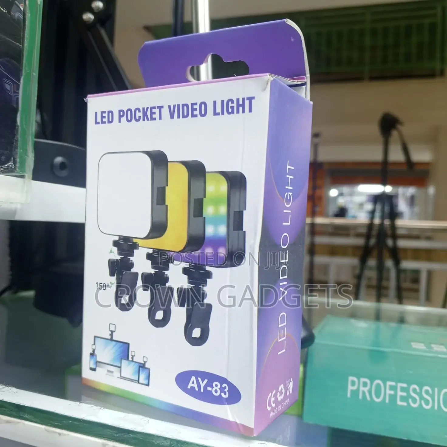 Ay-83 Mini Led Video Light Usb-C Rechargeable RGB Light