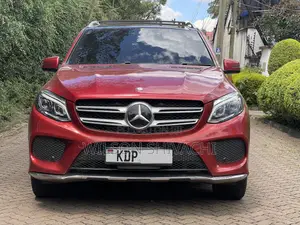 Mercedes-Benz GLE-Class 2016 Red