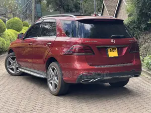 Mercedes-Benz GLE-Class 2016 Red