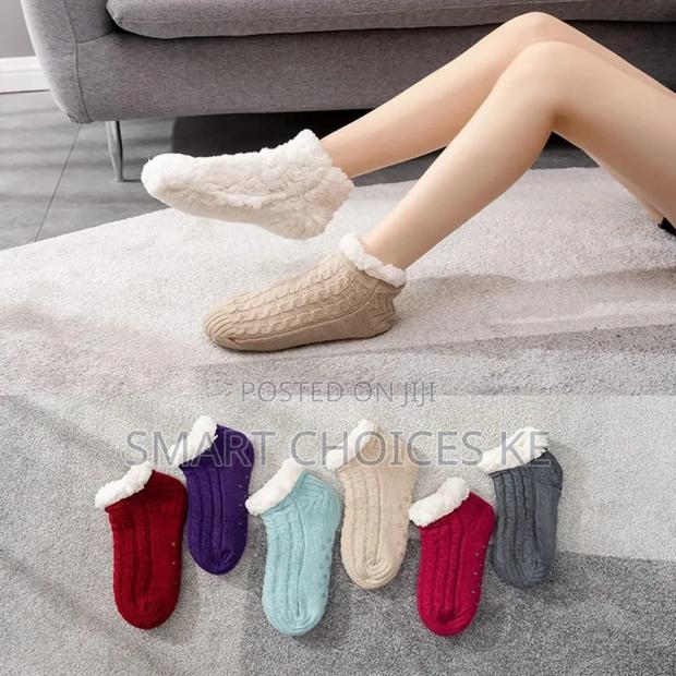 *Winter Warm Short Cotton Thickened Home Sleeping Socks