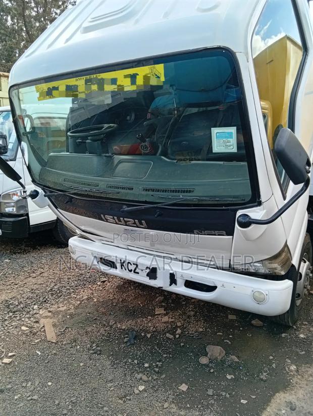 Isuzu NPR Tipper - thumbnail 7