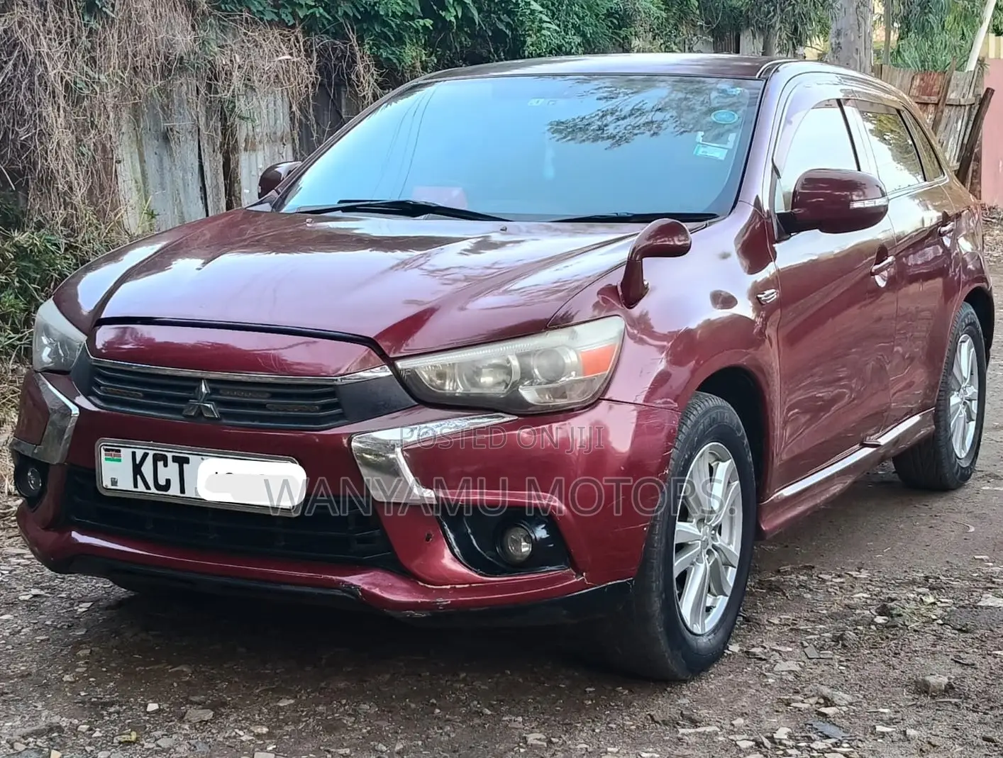 Mitsubishi RVR 2.0 2011 Maroon
