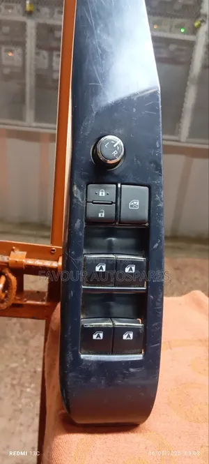 Toyota Camry, Land Cruiser, Lexus Main Switch