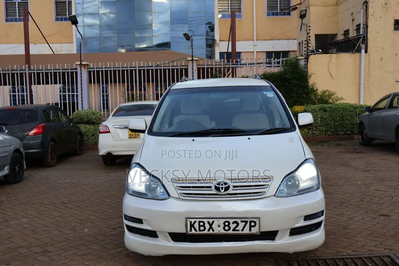 Toyota Ipsum 2006 White