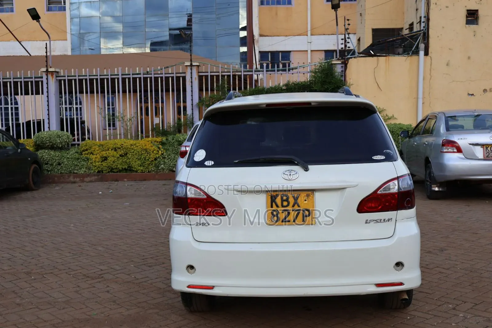 Toyota Ipsum 2006 White