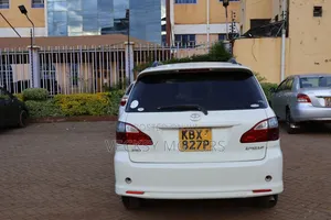 Toyota Ipsum 2006 White