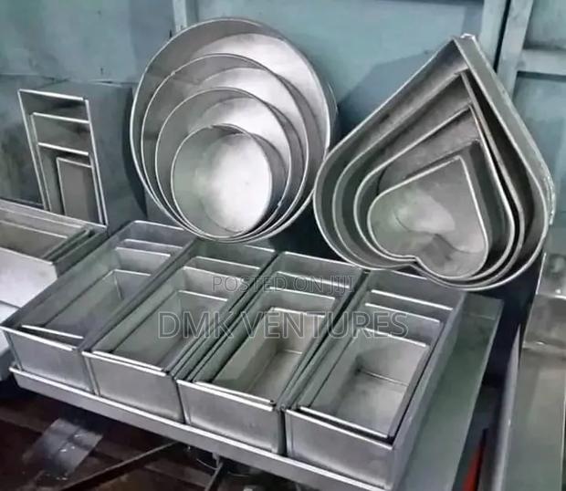 Impressive All Shapes Bakery Tins