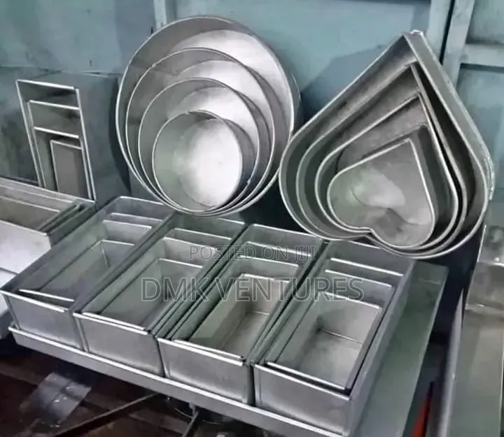 Impressive All Shapes Bakery Tins