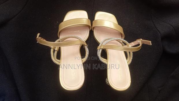 Shoes Heels - thumbnail 2