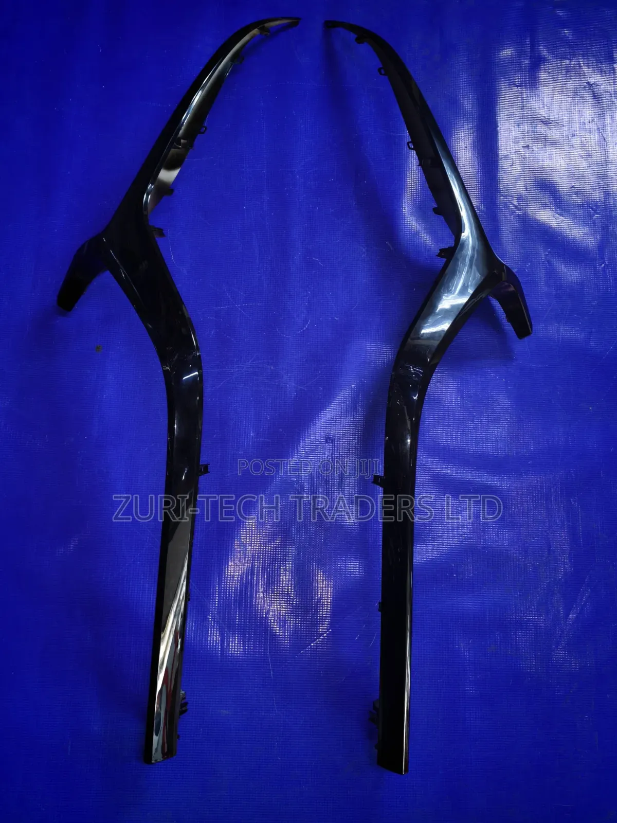 Grille Chrome Mazda Axella 2020 Hatchback