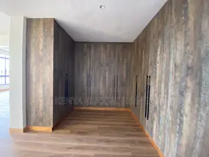 4bdrm Apartment in 4 Bedroom Duplex for rent