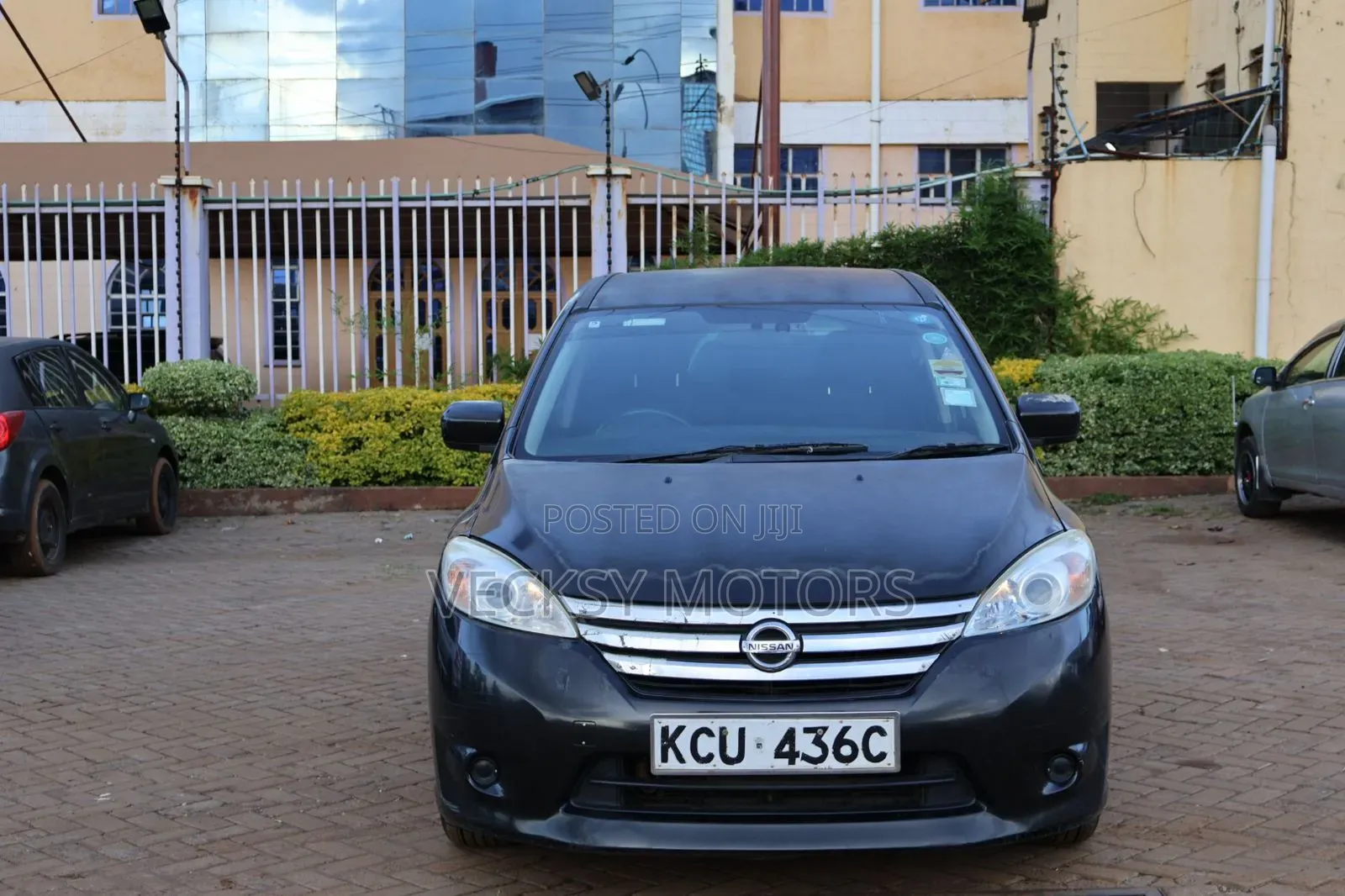 Nissan Lafesta 2012 Black