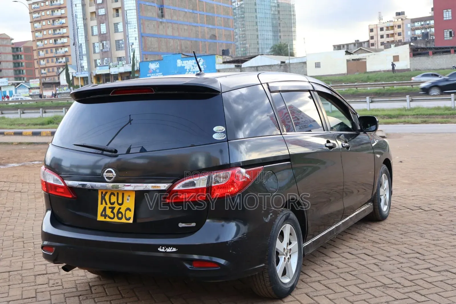 Nissan Lafesta 2012 Black