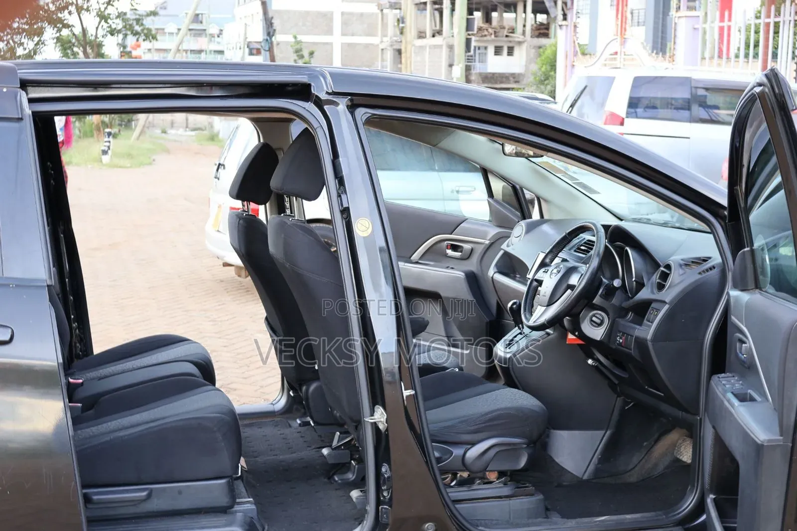 Nissan Lafesta 2012 Black