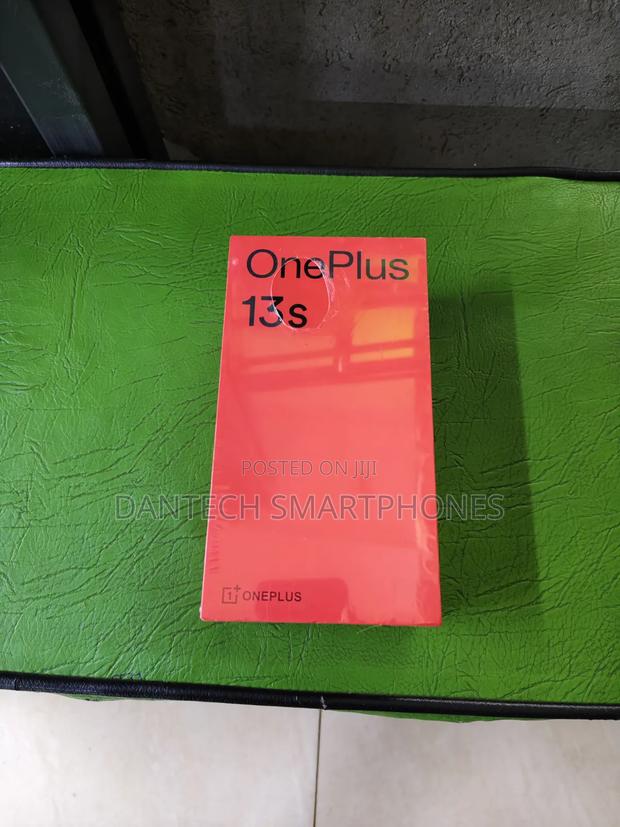 New OnePlus 13s 512 GB Silver - thumbnail 4
