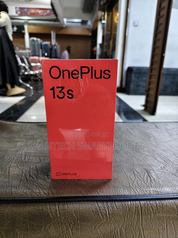 New OnePlus 13s 512 GB Silver - thumbnail 6