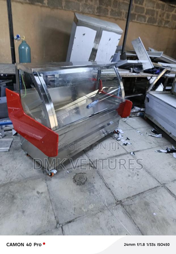 4 Ft Long Extravagant Meat Chiller Display/Refrigerator