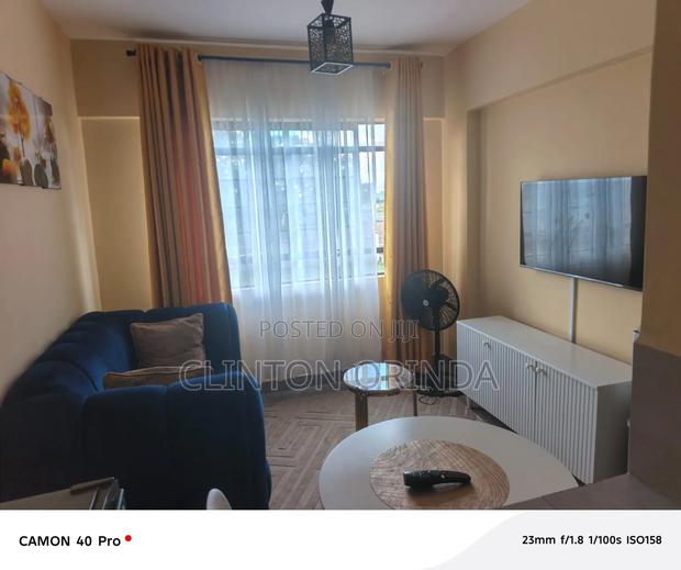 Host Airbnb - thumbnail 5