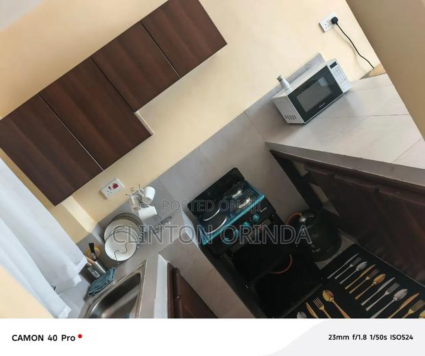 Host Airbnb - thumbnail 6