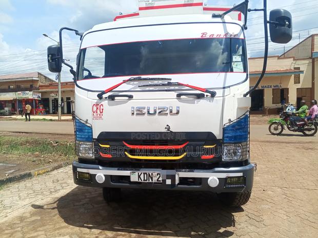 Isuzu FRR 90 - thumbnail 3