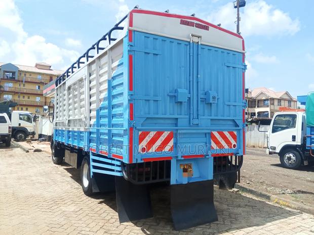 Isuzu FRR 90 - thumbnail 6