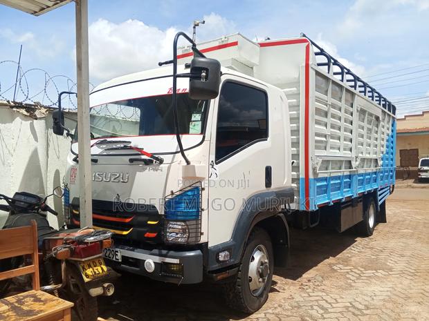 Isuzu FRR 90 - thumbnail 10