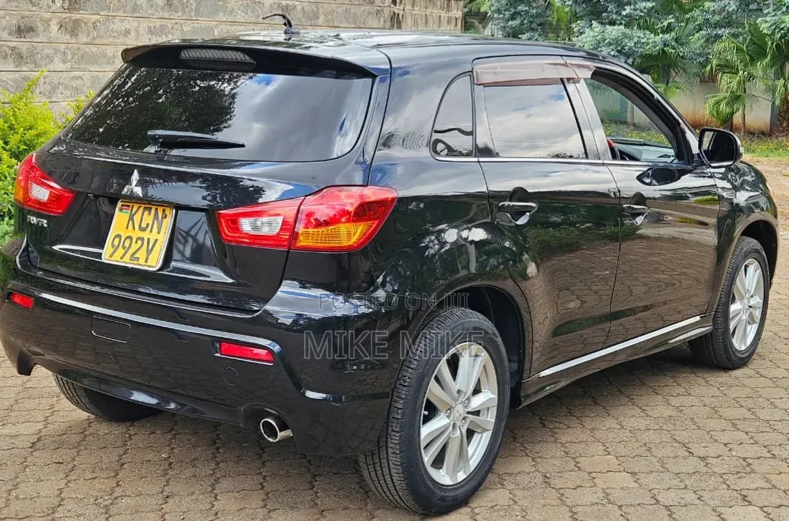 Mitsubishi RVR 2010
