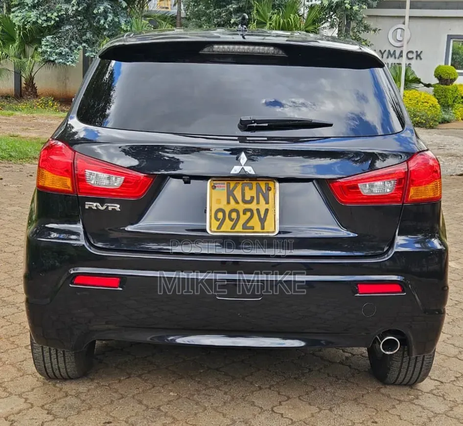 Mitsubishi RVR 2010