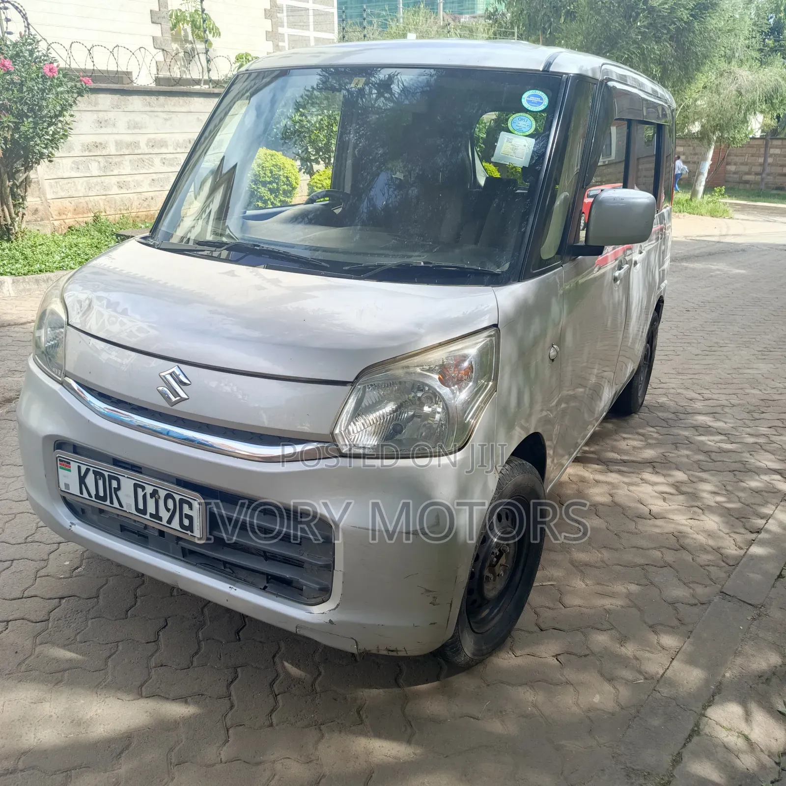 Suzuki Spacia 2017 Silver