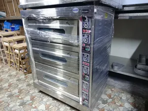 3-Deck, 6-Tray Oven