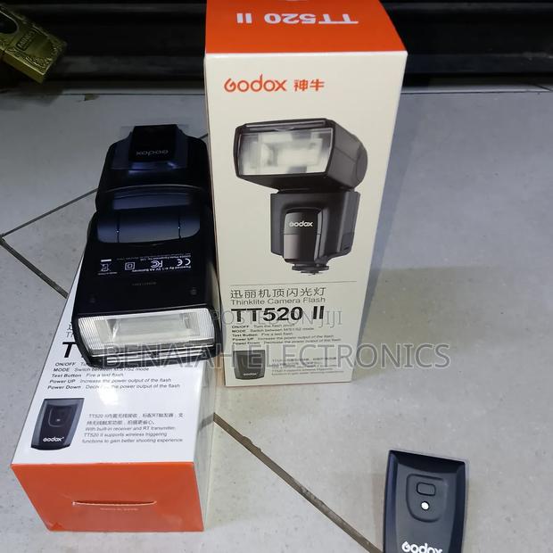 Camera Flash Tt520 With Adjustable Power Level - thumbnail 2
