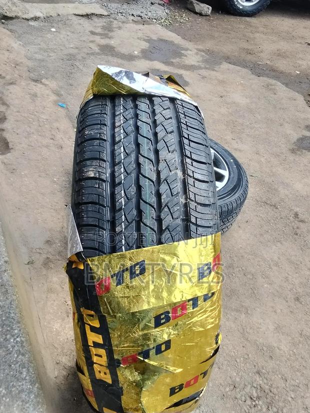 225/55-19 Boto Tyre ( Lexus)