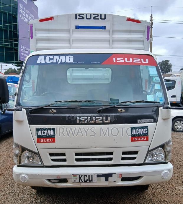 Isuzu NPR Kcu - thumbnail 3