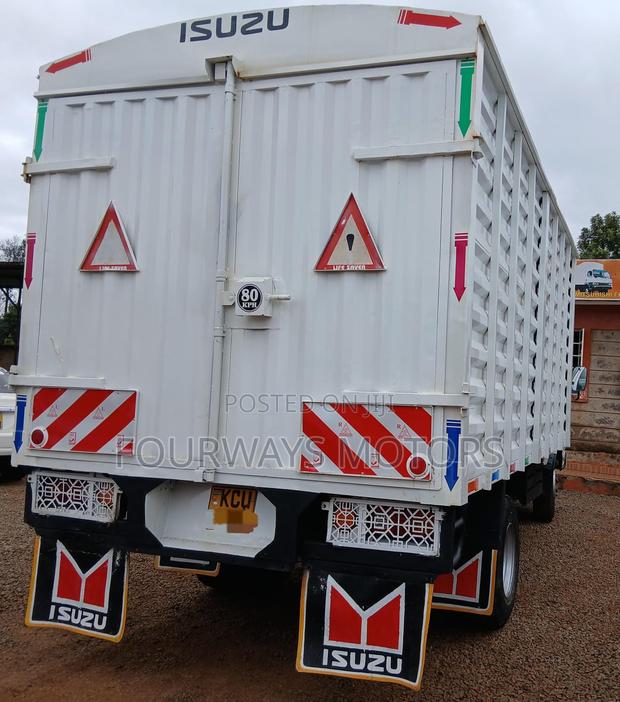 Isuzu NPR Kcu - thumbnail 5