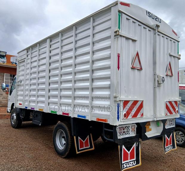 Isuzu NPR Kcu - thumbnail 6