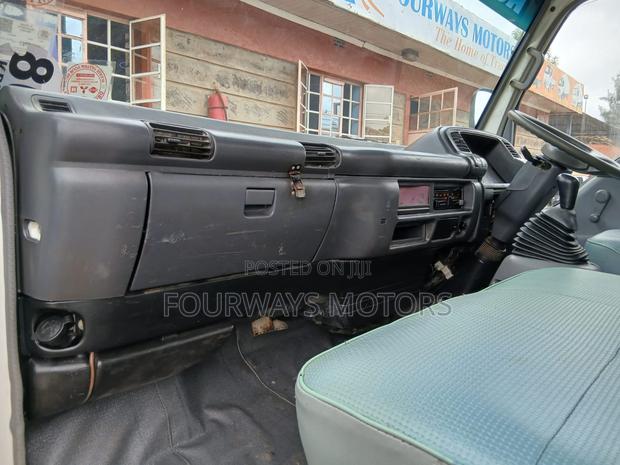Isuzu NPR Kcu - thumbnail 8