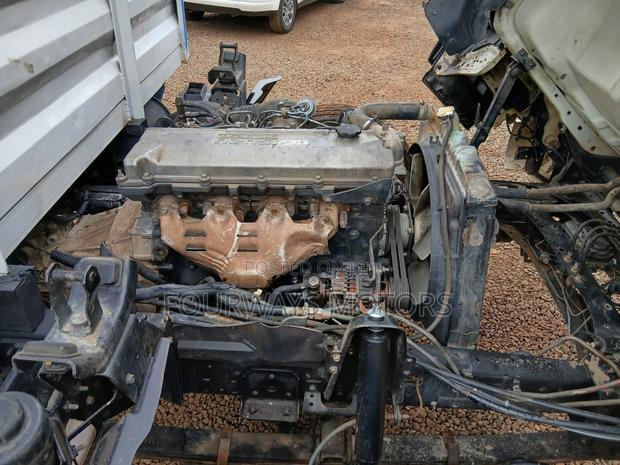 Isuzu NPR Kcu - thumbnail 12
