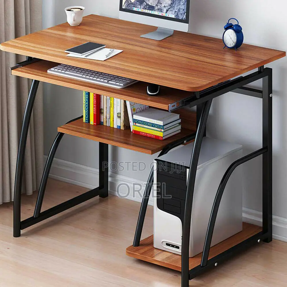 Office Desk : 0.7m Modern Compact Office Computer Desk